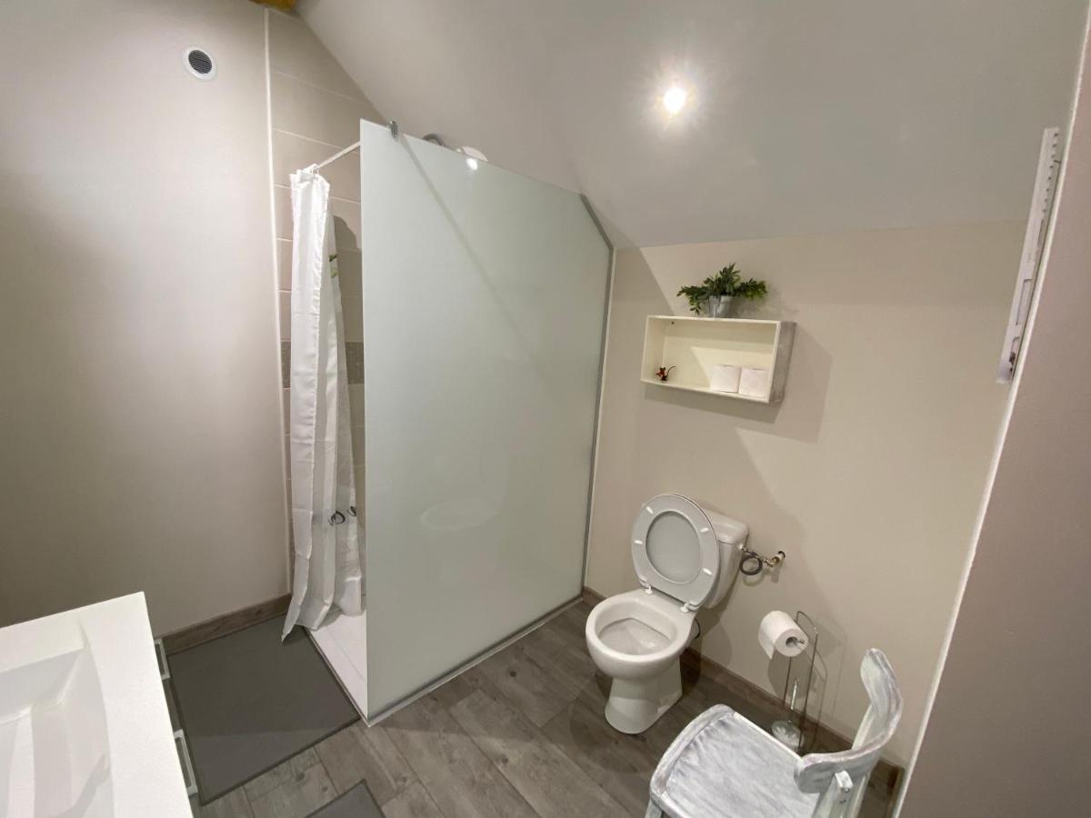 Chambre Privative Chez Toutoune Fontainebrux Dış mekan fotoğraf